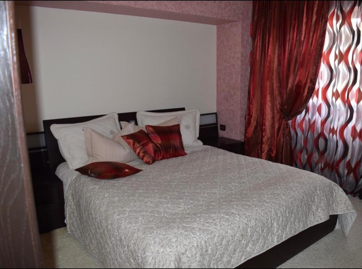 Central Apartment 4 Rooms Braşov Eksteriør bilde